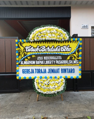 Papan Bunga Duka di Pegangsaan